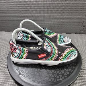 Womens Sz 6.5 Black Vision Street Skull Print Slip On Shoes